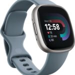 Fitbit Versa 4 Waterfall Blue