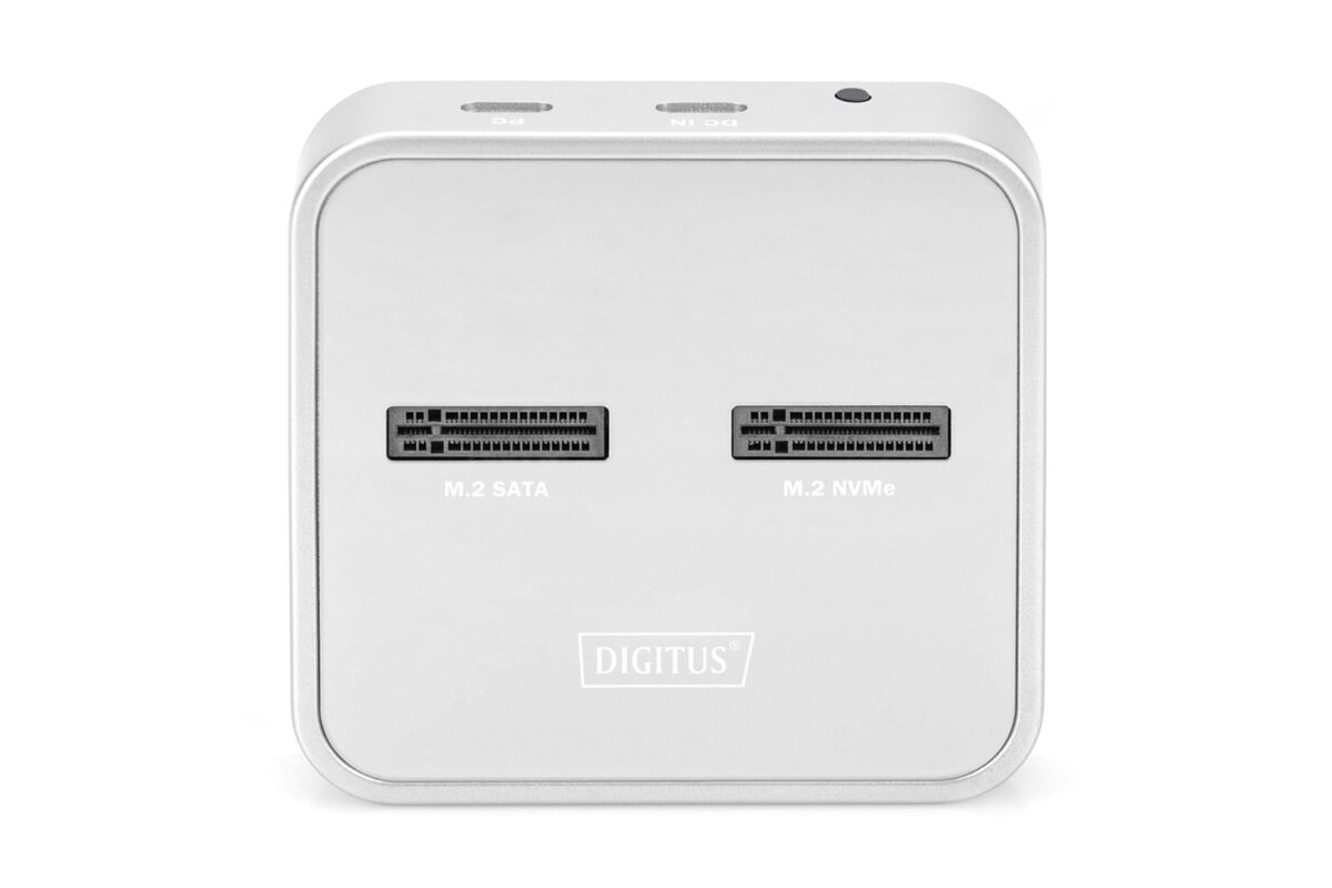 Digitus M.2 NVMe + M.2 SATA SSD Docking Station with SD Express Card Reader  USB-C™ - Image 5