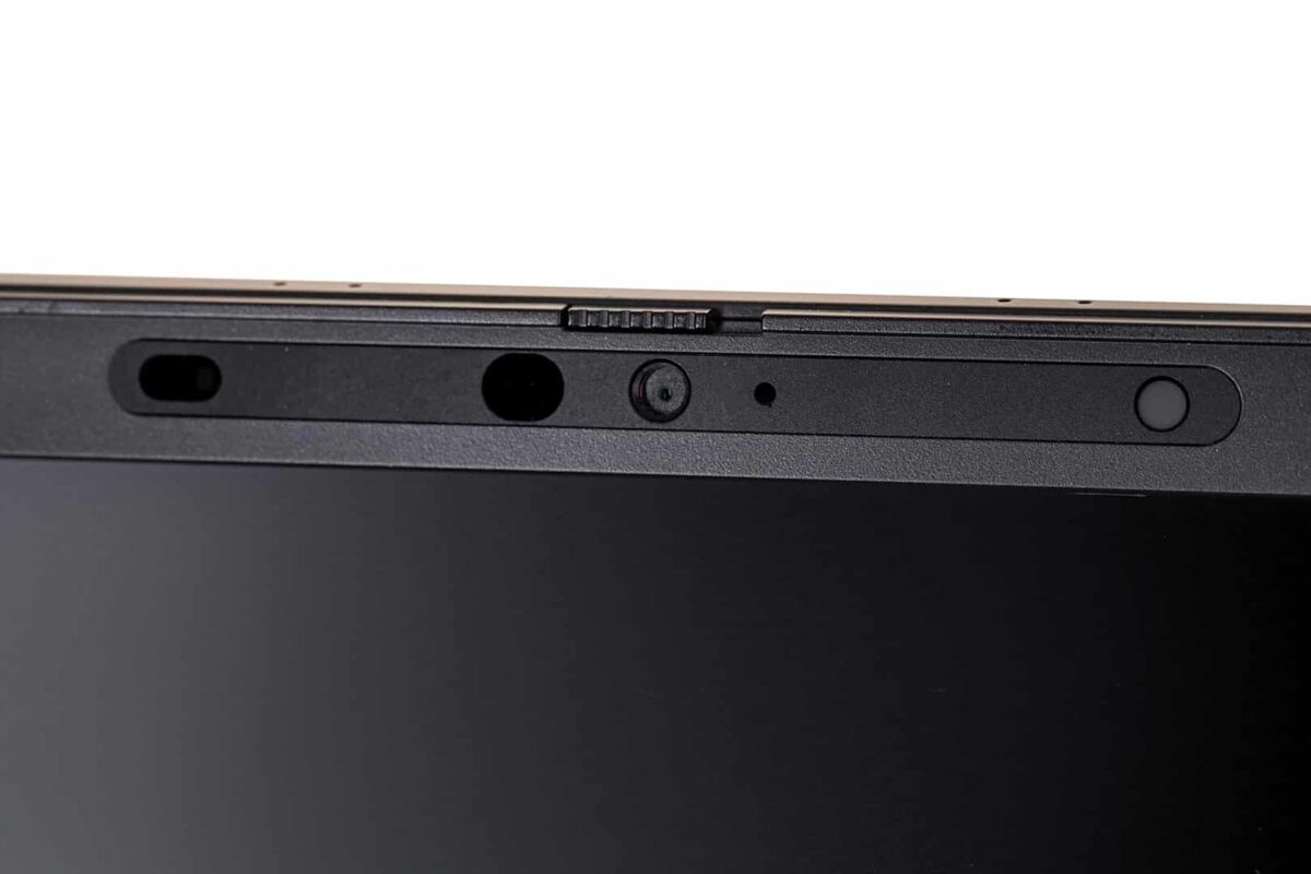 Latitude 7520 16GB 256GB SSD Silver - Image 6